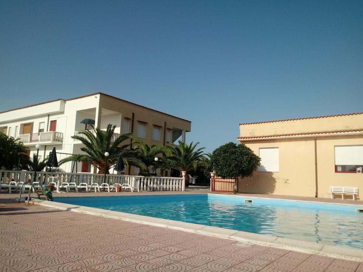 Appartamento Privato Adriatica Лезина Экстерьер фото