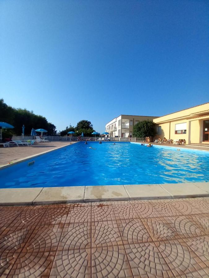 Appartamento Privato Adriatica Лезина Экстерьер фото